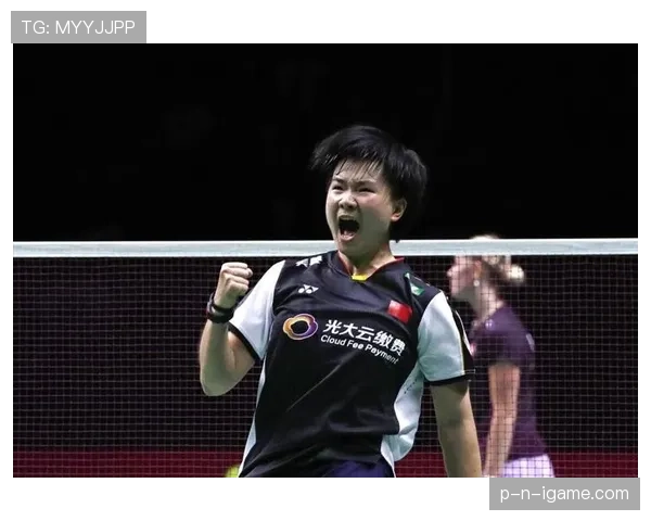 何冰娇激战三局勇夺桂冠 国羽女单再添新荣誉