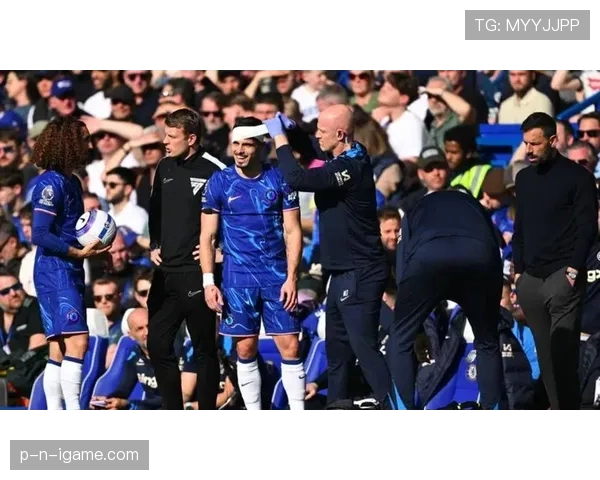 英超豪门转会战白热化，多队竞逐新星引关注