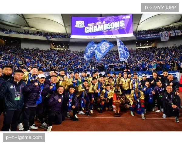 中超球迷文化盛宴：激情与团结交织的足球盛典引发广泛关注